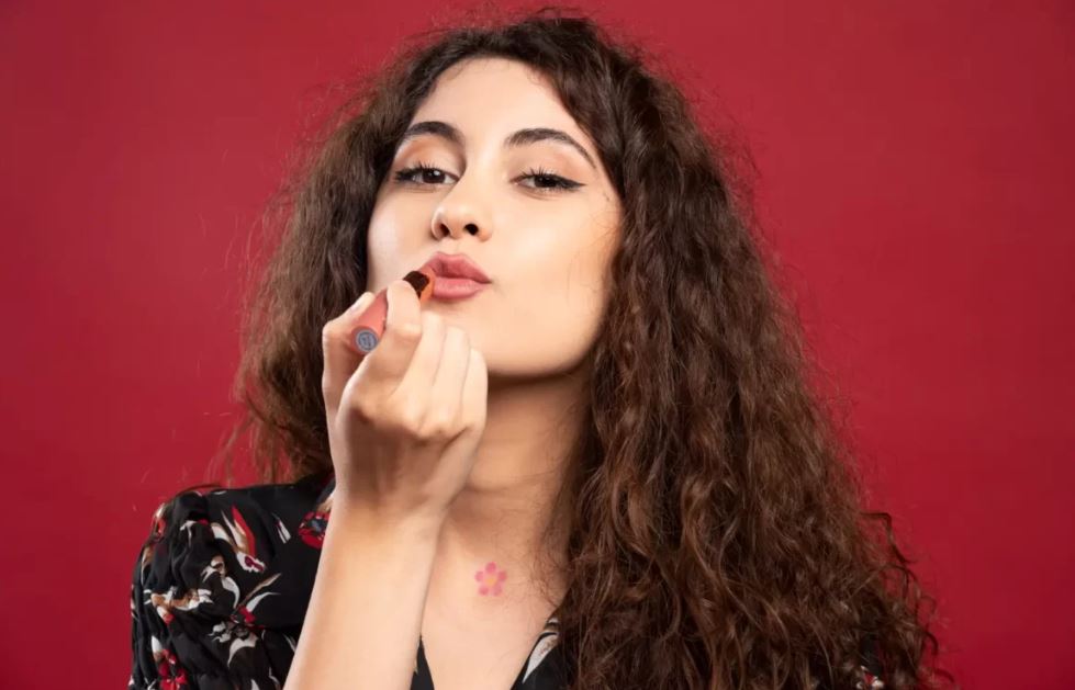 Celebrity Beauty Secrets: Tips from the Stars