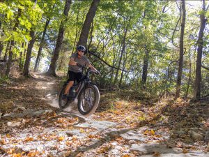 What is the difference between off-road and on road bike?